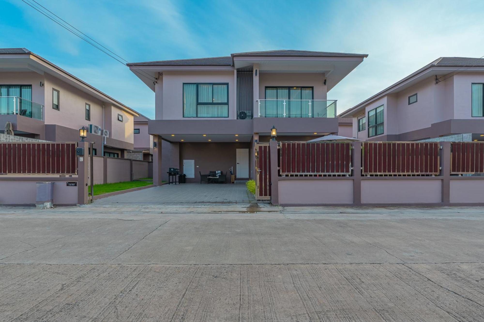 Southern Peak Pool Villa Huay Yai Pattaya Ban Huai Yai Eksteriør bilde